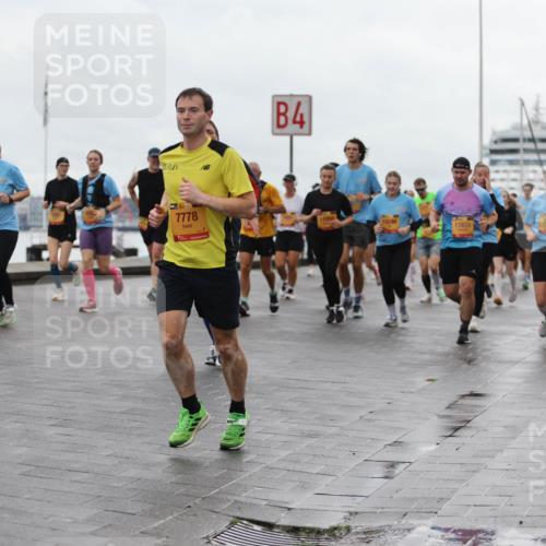 13.09.2026 - Kiel Lauf Andreas Tolksdorf http://msf.ph/oto/10404527 13.09.2026 11:05:24 Kiellinie 1820, 8936, 39, 7778, 4, 11631, 2161 meine-sportfotos.de
