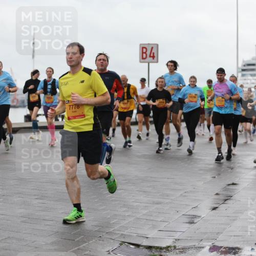 13.09.2026 - Kiel Lauf Andreas Tolksdorf http://msf.ph/oto/10404532 13.09.2026 11:05:24 Kiellinie 8936, 7778, 4, 102465, 11631 meine-sportfotos.de
