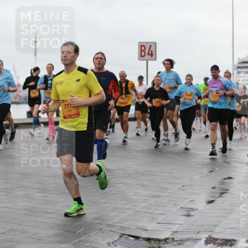 13.09.2026 - Kiel Lauf Andreas Tolksdorf http://msf.ph/oto/10404533 13.09.2026 11:05:24 Kiellinie 8936, 143, 777, 4, 11956, 10246, 11631 meine-sportfotos.de