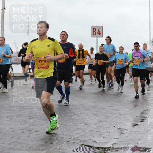 13.09.2026 - Kiel Lauf Andreas Tolksdorf http://msf.ph/oto/10404535 13.09.2026 11:05:24 Kiellinie 8936, 41, 39, 7778, 4, 10246, 11631, 2161 meine-sportfotos.de