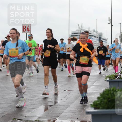 13.09.2026 - Kiel Lauf Andreas Tolksdorf http://msf.ph/oto/10404583 13.09.2026 11:05:27 Kiellinie 11631, 2161, 4, 3678, 6762, 38, 10482, 9817 meine-sportfotos.de