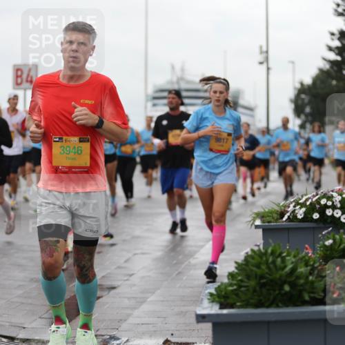 13.09.2026 - Kiel Lauf Andreas Tolksdorf http://msf.ph/oto/10404604 13.09.2026 11:05:29 Kiellinie 4, 38, 3946, 9817 meine-sportfotos.de