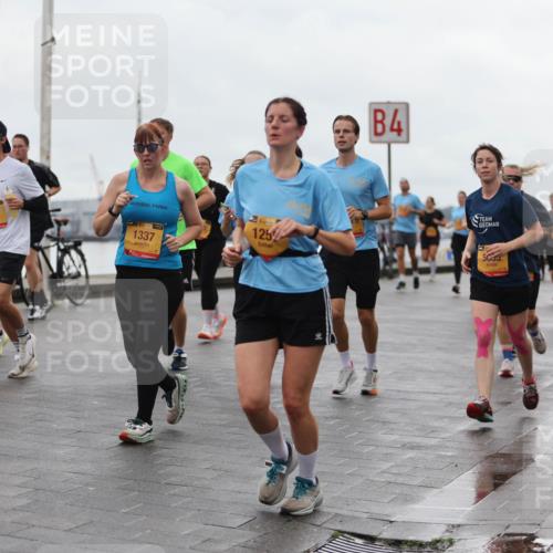 13.09.2026 - Kiel Lauf Andreas Tolksdorf http://msf.ph/oto/10404663 13.09.2026 11:05:34 Kiellinie 39, 125, 1225, 38, 1337, 4, 10832, 660, 5633 meine-sportfotos.de