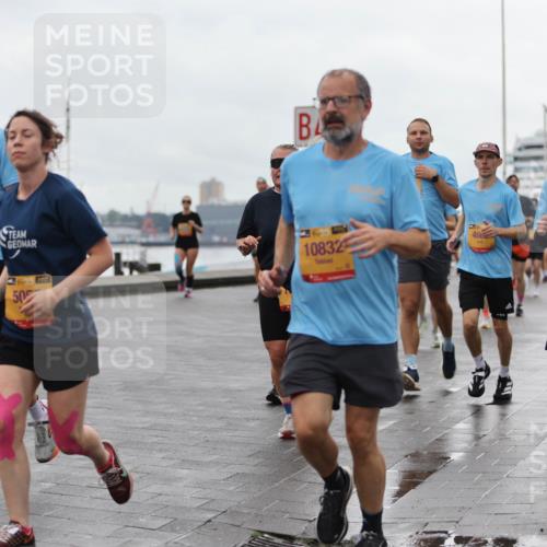 13.09.2026 - Kiel Lauf Andreas Tolksdorf http://msf.ph/oto/10404690 13.09.2026 11:05:35 Kiellinie 8893, 100, 50, 10832, 466, 38, 11894, 533 meine-sportfotos.de