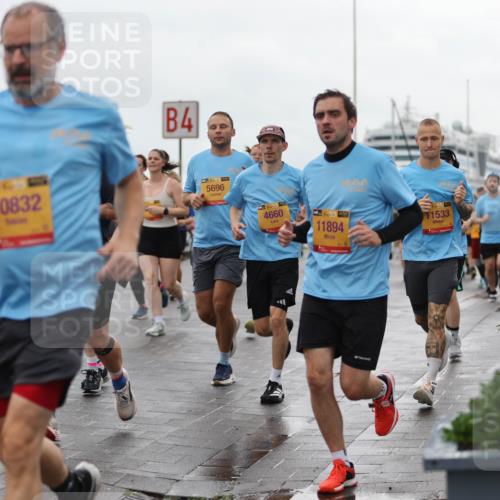 13.09.2026 - Kiel Lauf Andreas Tolksdorf http://msf.ph/oto/10404702 13.09.2026 11:05:36 Kiellinie 4, 10832, 39, 5696, 4660, 1, 39, 11894, 39, 11533 meine-sportfotos.de