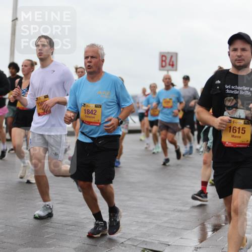 13.09.2026 - Kiel Lauf Andreas Tolksdorf http://msf.ph/oto/10404758 13.09.2026 11:05:46 Kiellinie 8138, 110, 38, 1842, 4, 4, 3870, 1615 meine-sportfotos.de