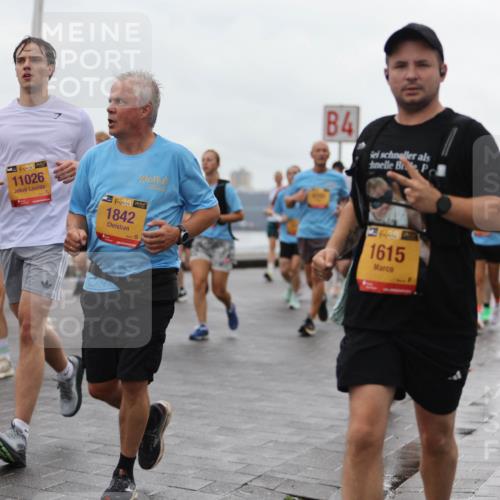 13.09.2026 - Kiel Lauf Andreas Tolksdorf http://msf.ph/oto/10404765 13.09.2026 11:05:46 Kiellinie 38, 11026, 4, 48, 1842, 4, 31, 39, 1615 meine-sportfotos.de