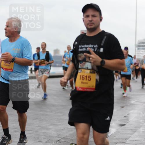 13.09.2026 - Kiel Lauf Andreas Tolksdorf http://msf.ph/oto/10404768 13.09.2026 11:05:46 Kiellinie 38, 11026, 842, 1615 meine-sportfotos.de