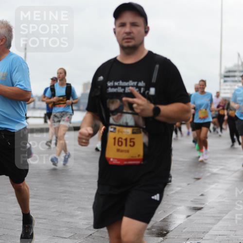 13.09.2026 - Kiel Lauf Andreas Tolksdorf http://msf.ph/oto/10404770 13.09.2026 11:05:47 Kiellinie 38, 11026, 1842, 1615 meine-sportfotos.de