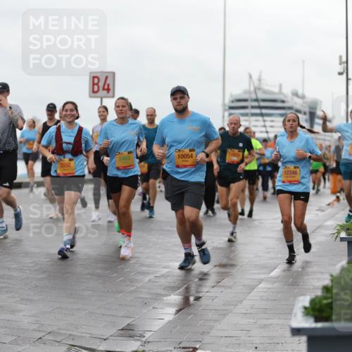 13.09.2026 - Kiel Lauf Andreas Tolksdorf http://msf.ph/oto/10404793 13.09.2026 11:05:48 Kiellinie 4, 2463, 5556, 39, 10054, 11831, 12346 meine-sportfotos.de