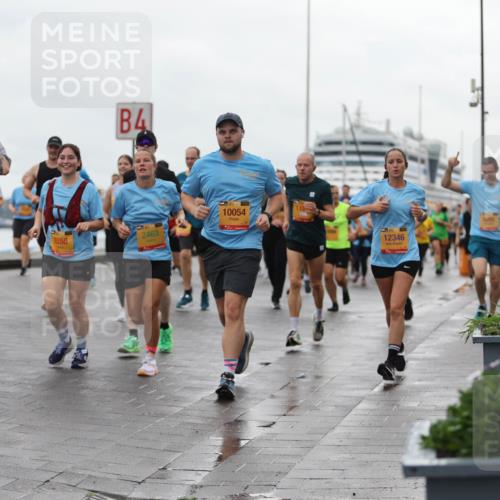 13.09.2026 - Kiel Lauf Andreas Tolksdorf http://msf.ph/oto/10404798 13.09.2026 11:05:48 Kiellinie 390, 4, 2463, 3556, 10054, 12346 meine-sportfotos.de
