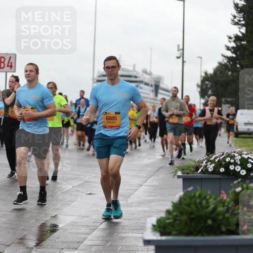 13.09.2026 - Kiel Lauf Andreas Tolksdorf http://msf.ph/oto/10404853 13.09.2026 11:05:51 Kiellinie 4, 61, 38, 6885 meine-sportfotos.de