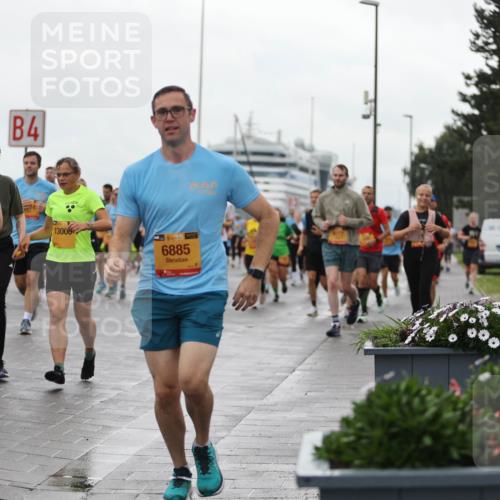 13.09.2026 - Kiel Lauf Andreas Tolksdorf http://msf.ph/oto/10404871 13.09.2026 11:05:52 Kiellinie 4, 13000, 1, 38, 4, 6885 meine-sportfotos.de