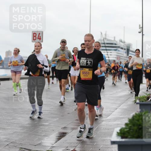 13.09.2026 - Kiel Lauf Andreas Tolksdorf http://msf.ph/oto/10404883 13.09.2026 11:06:02 Kiellinie 19, 4, 5551 meine-sportfotos.de