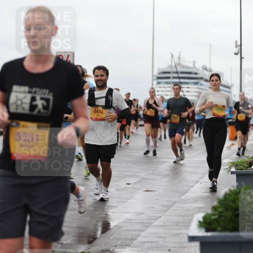 13.09.2026 - Kiel Lauf Andreas Tolksdorf http://msf.ph/oto/10404916 13.09.2026 11:06:03 Kiellinie 5551, 2474, 1688 meine-sportfotos.de