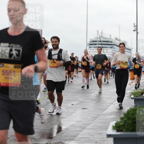 13.09.2026 - Kiel Lauf Andreas Tolksdorf http://msf.ph/oto/10404917 13.09.2026 11:06:03 Kiellinie 5551, 244, 7257, 1688 meine-sportfotos.de