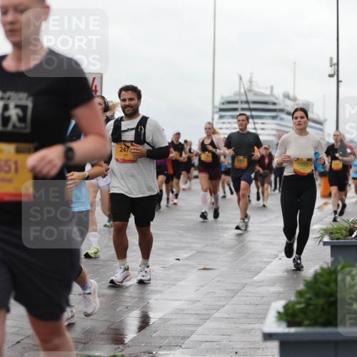 13.09.2026 - Kiel Lauf Andreas Tolksdorf http://msf.ph/oto/10404918 13.09.2026 11:06:03 Kiellinie 187, 5551, 247, 7257, 1688 meine-sportfotos.de