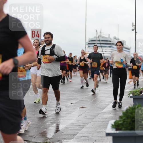 13.09.2026 - Kiel Lauf Andreas Tolksdorf http://msf.ph/oto/10404920 13.09.2026 11:06:03 Kiellinie 5551, 39, 8147, 4, 247, 7257 meine-sportfotos.de