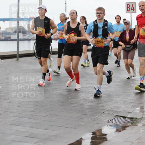 13.09.2026 - Kiel Lauf Andreas Tolksdorf http://msf.ph/oto/10404967 13.09.2026 11:06:10 Kiellinie 3016, 39, 1394, 4, 12030, 11298 meine-sportfotos.de