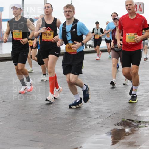13.09.2026 - Kiel Lauf Andreas Tolksdorf http://msf.ph/oto/10404979 13.09.2026 11:06:11 Kiellinie 6784, 1017, 7178, 1205, 84, 9590, 11298 meine-sportfotos.de
