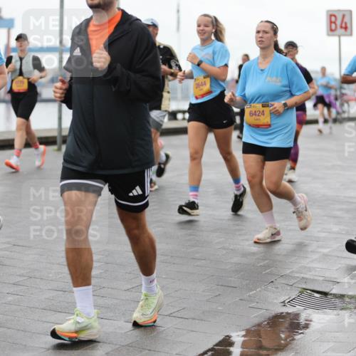 13.09.2026 - Kiel Lauf Andreas Tolksdorf http://msf.ph/oto/10405001 13.09.2026 11:06:14 Kiellinie 38, 12616, 1779, 2644, 6424, 4, 2076 meine-sportfotos.de