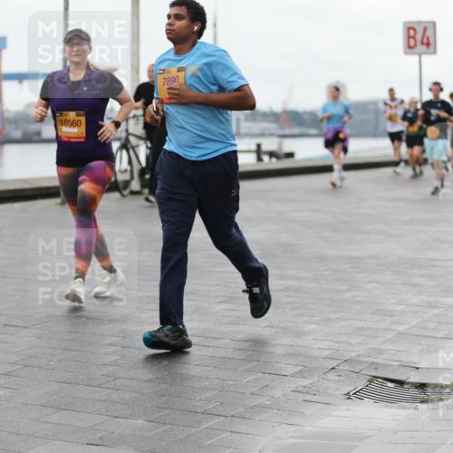 13.09.2026 - Kiel Lauf Andreas Tolksdorf http://msf.ph/oto/10405046 13.09.2026 11:06:15 Kiellinie 10560, 7890, 4 meine-sportfotos.de