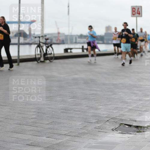 13.09.2026 - Kiel Lauf Andreas Tolksdorf http://msf.ph/oto/10405071 13.09.2026 11:06:17 Kiellinie 4 meine-sportfotos.de