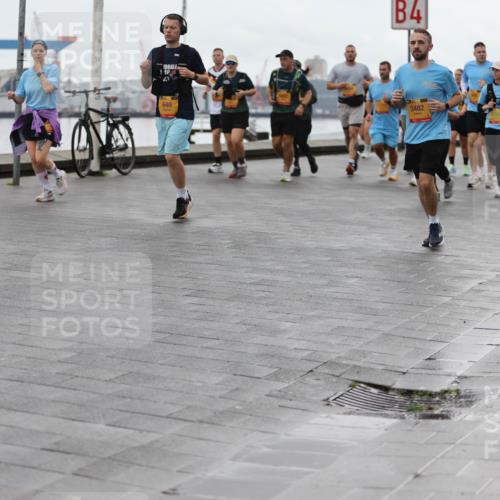 13.09.2026 - Kiel Lauf Andreas Tolksdorf http://msf.ph/oto/10405098 13.09.2026 11:06:19 Kiellinie 1, 640, 4, 3482, 12843 meine-sportfotos.de