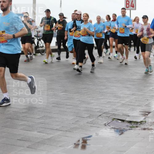 13.09.2026 - Kiel Lauf Andreas Tolksdorf http://msf.ph/oto/10405129 13.09.2026 11:06:21 Kiellinie 4, 5729, 12843, 4454 meine-sportfotos.de