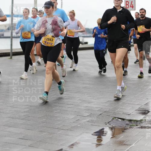 13.09.2026 - Kiel Lauf Andreas Tolksdorf http://msf.ph/oto/10405160 13.09.2026 11:06:24 Kiellinie 11, 1742, 38, 12843, 2377, 4, 39, 2969 meine-sportfotos.de