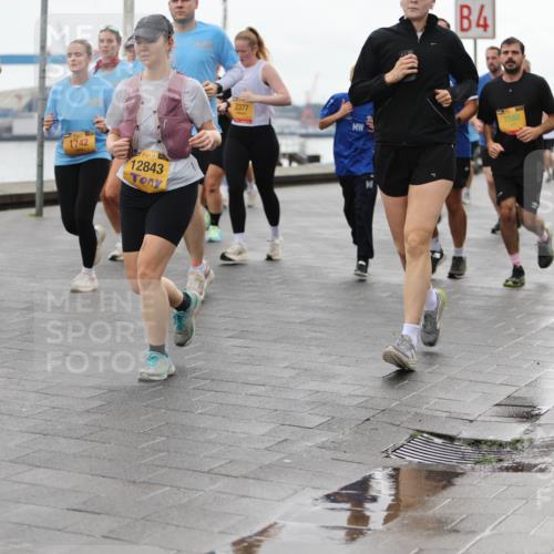13.09.2026 - Kiel Lauf Andreas Tolksdorf http://msf.ph/oto/10405163 13.09.2026 11:06:24 Kiellinie 117, 6064, 1742, 38, 12843, 2377, 4, 7160, 38, 2969 meine-sportfotos.de