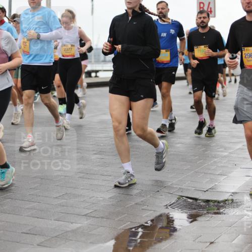 13.09.2026 - Kiel Lauf Andreas Tolksdorf http://msf.ph/oto/10405175 13.09.2026 11:06:24 Kiellinie 38, 12843, 635, 2377, 7160, 1, 394, 2969, 1225 meine-sportfotos.de