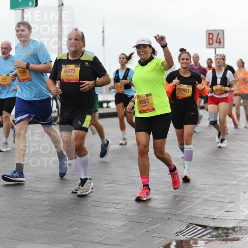 13.09.2026 - Kiel Lauf Andreas Tolksdorf http://msf.ph/oto/10405251 13.09.2026 11:06:29 Kiellinie 34, 39, 4408, 633, 4405, 6473, 39, 4563, 39, 10921, 4 meine-sportfotos.de