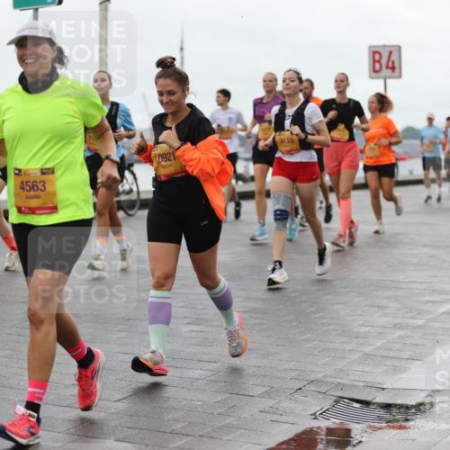 13.09.2026 - Kiel Lauf Andreas Tolksdorf http://msf.ph/oto/10405274 13.09.2026 11:06:30 Kiellinie 4117, 1, 38, 4, 4563, 0921, 3115, 4, 4384 meine-sportfotos.de