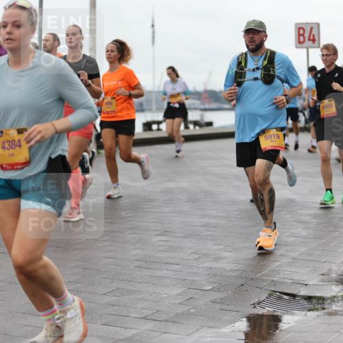 13.09.2026 - Kiel Lauf Andreas Tolksdorf http://msf.ph/oto/10405312 13.09.2026 11:06:32 Kiellinie 4384, 5919, 4, 10403, 2294 meine-sportfotos.de