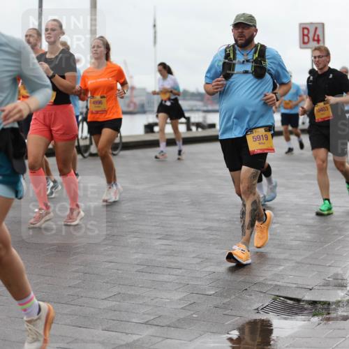 13.09.2026 - Kiel Lauf Andreas Tolksdorf http://msf.ph/oto/10405316 13.09.2026 11:06:32 Kiellinie 4384, 4996, 4, 39, 5919, 10403, 2294 meine-sportfotos.de