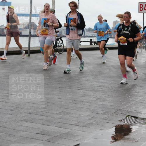 13.09.2026 - Kiel Lauf Andreas Tolksdorf http://msf.ph/oto/10405405 13.09.2026 11:06:51 Kiellinie 38, 4, 7039, 8077, 2200, 8239 meine-sportfotos.de