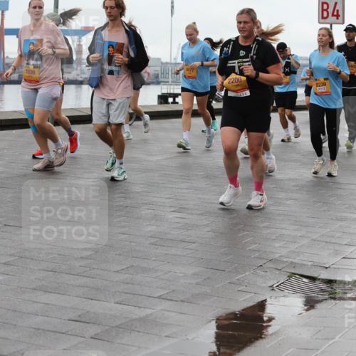 13.09.2026 - Kiel Lauf Andreas Tolksdorf http://msf.ph/oto/10405408 13.09.2026 11:06:51 Kiellinie 38, 4, 8239, 7039, 2200, 0400 meine-sportfotos.de