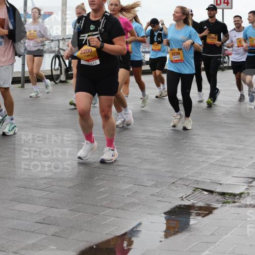 13.09.2026 - Kiel Lauf Andreas Tolksdorf http://msf.ph/oto/10405423 13.09.2026 11:06:52 Kiellinie 2200, 8239 meine-sportfotos.de