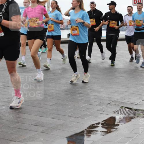 13.09.2026 - Kiel Lauf Andreas Tolksdorf http://msf.ph/oto/10405439 13.09.2026 11:06:53 Kiellinie 2200, 8, 99, 38, 4154, 6861, 39, 8239, 6766, 10400, 6764, 559, 12476 meine-sportfotos.de