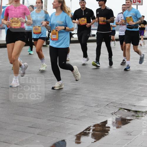 13.09.2026 - Kiel Lauf Andreas Tolksdorf http://msf.ph/oto/10405444 13.09.2026 11:06:53 Kiellinie 38, 4154 meine-sportfotos.de