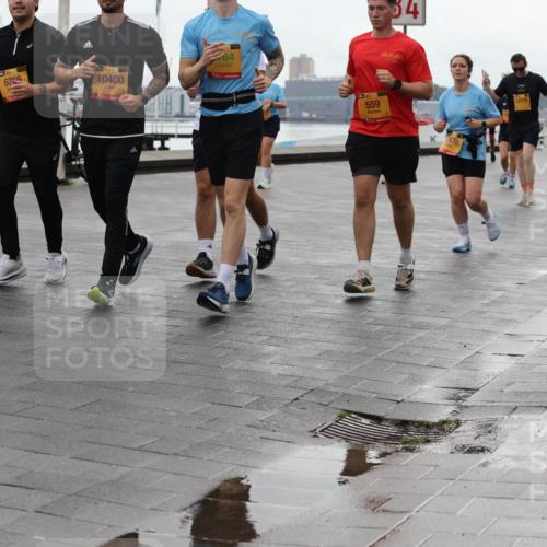 13.09.2026 - Kiel Lauf Andreas Tolksdorf http://msf.ph/oto/10405453 13.09.2026 11:06:54 Kiellinie 6765, 6766, 38, 10400, 34, 559, 476, 12771, 7370 meine-sportfotos.de