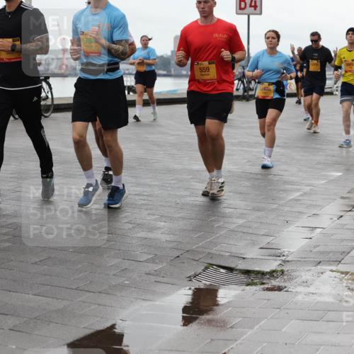 13.09.2026 - Kiel Lauf Andreas Tolksdorf http://msf.ph/oto/10405459 13.09.2026 11:06:54 Kiellinie 6765, 6766, 6764, 38, 559, 4, 24, 12476, 12771, 5865, 45, 14, 392, 7370 meine-sportfotos.de