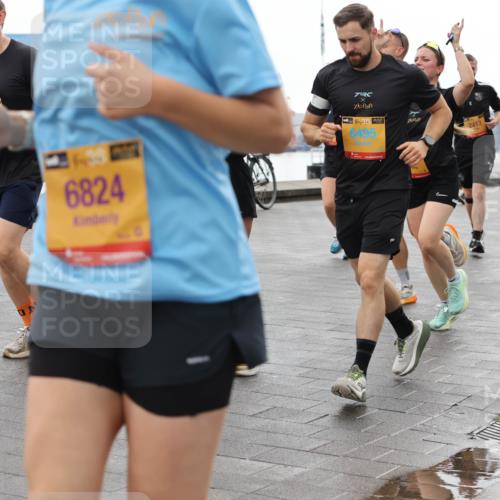 13.09.2026 - Kiel Lauf Andreas Tolksdorf http://msf.ph/oto/10405506 13.09.2026 11:06:59 Kiellinie 6824, 48, 6495, 2413, 4, 5783 meine-sportfotos.de