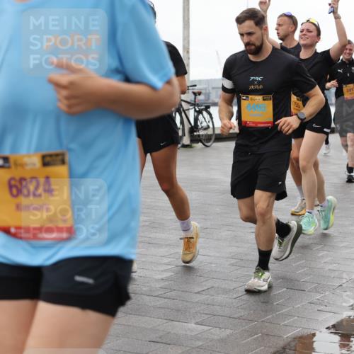 13.09.2026 - Kiel Lauf Andreas Tolksdorf http://msf.ph/oto/10405508 13.09.2026 11:06:59 Kiellinie 6824, 38, 6495, 155, 4, 2413, 5783 meine-sportfotos.de