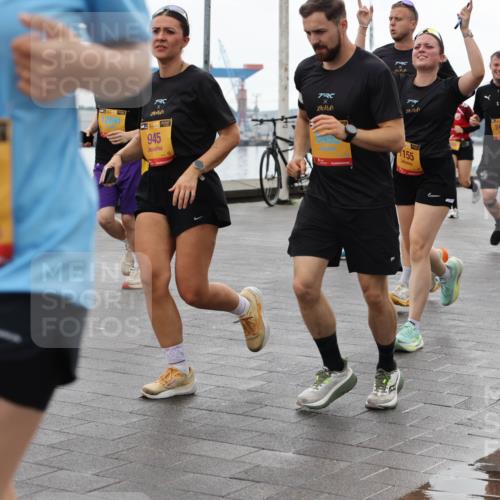 13.09.2026 - Kiel Lauf Andreas Tolksdorf http://msf.ph/oto/10405511 13.09.2026 11:07:00 Kiellinie 6824, 39, 12691, 39, 945, 45, 155, 4, 2413, 5783 meine-sportfotos.de