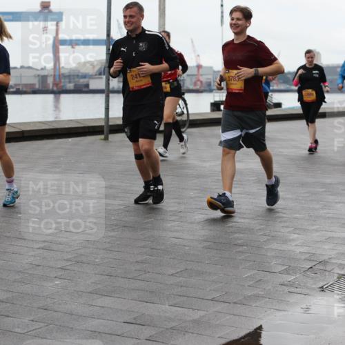 13.09.2026 - Kiel Lauf Andreas Tolksdorf http://msf.ph/oto/10405535 13.09.2026 11:07:01 Kiellinie 31, 241, 5783, 5674, 88, 4 meine-sportfotos.de