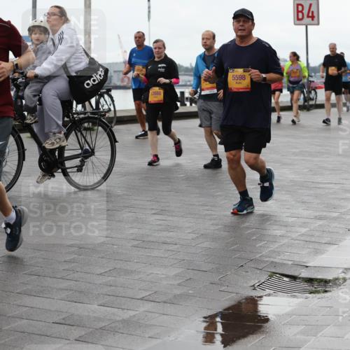 13.09.2026 - Kiel Lauf Andreas Tolksdorf http://msf.ph/oto/10405548 13.09.2026 11:07:02 Kiellinie 38, 5783, 190, 12688, 5598, 4 meine-sportfotos.de
