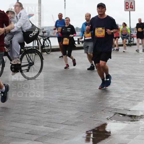 13.09.2026 - Kiel Lauf Andreas Tolksdorf http://msf.ph/oto/10405549 13.09.2026 11:07:03 Kiellinie 38, 5783, 12688, 300, 5598, 4 meine-sportfotos.de