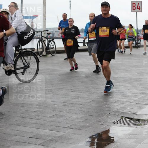 13.09.2026 - Kiel Lauf Andreas Tolksdorf http://msf.ph/oto/10405550 13.09.2026 11:07:03 Kiellinie 4438, 5783, 12688, 5674, 5598, 4 meine-sportfotos.de